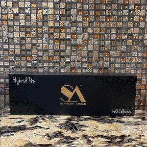 Straight Ahead Hybrid Pro Gold Collection Ceramic and Titanium Styler